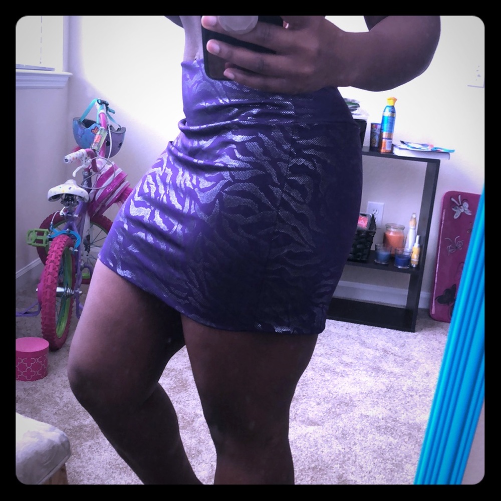Purple bodycon skirt w/tag